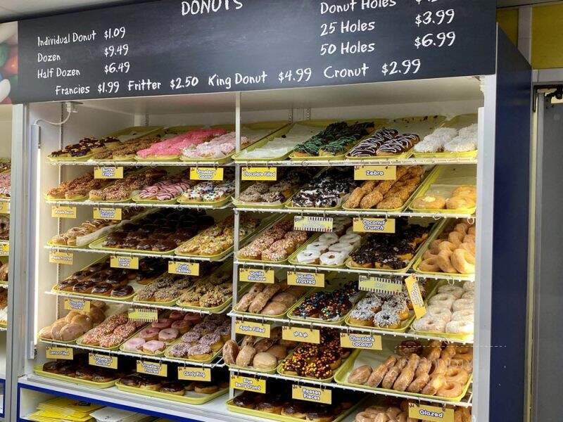 Donut King - Minneola, FL