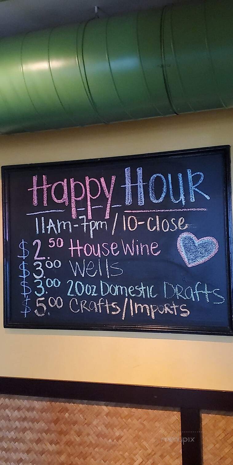 Salty's Island Bar & Grille - Clearwater Beach, FL