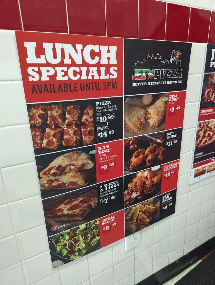 Jet's Pizza - Lakeland, FL