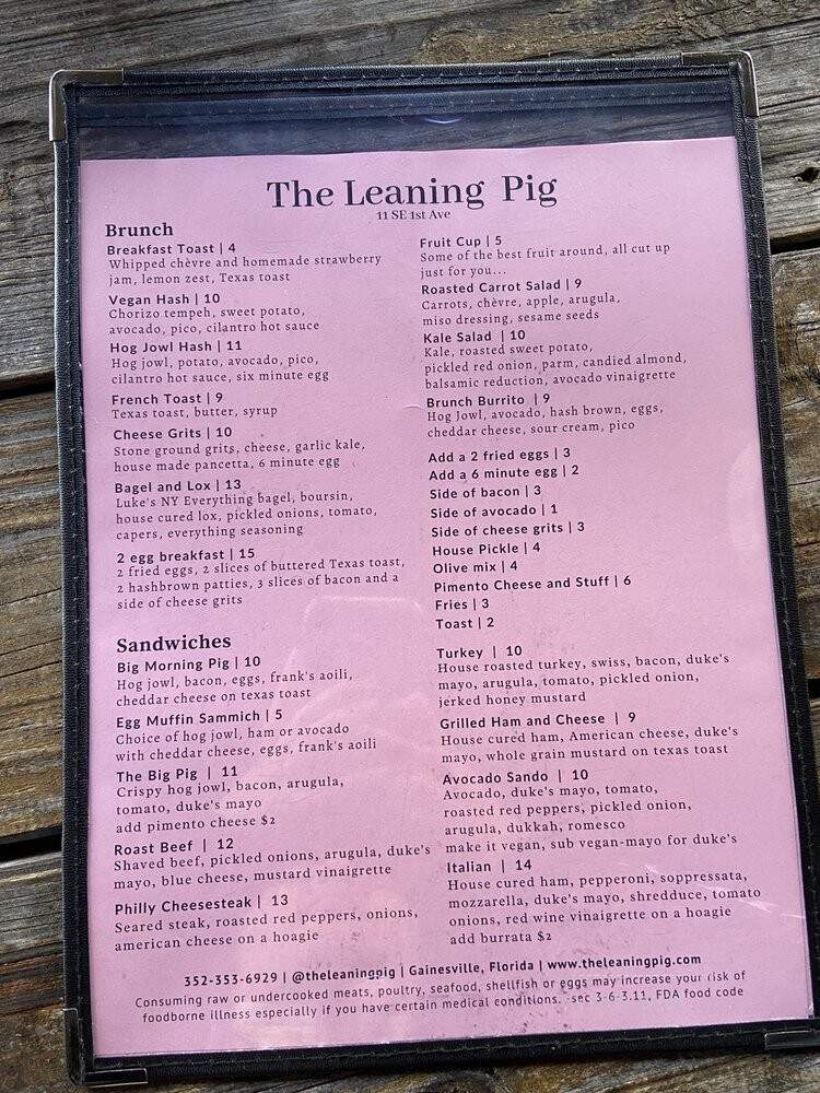 The Leaning Pig - Gainesville, FL