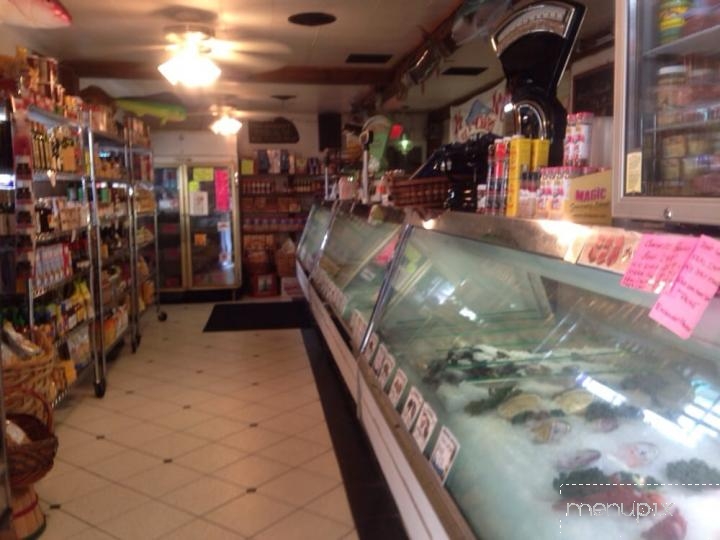 Capt Frank's Seafood Market - Boynton Beach, FL